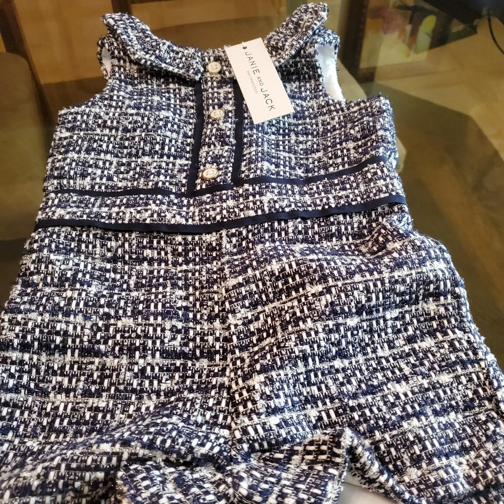 toddlers girl size 2t and 12/18mo